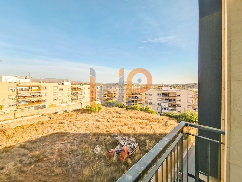 Foto 8d3f3948-7587-40c4-b842-83608641a482. Piso en Huércal - Overa