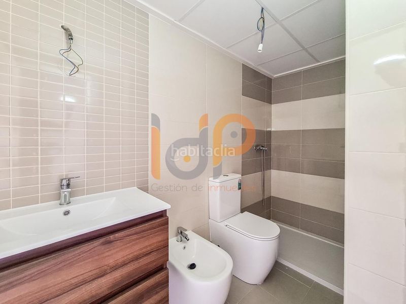 Foto b208af4e-eb78-4509-be39-f0e103613db2. Pis a Huércal - Overa