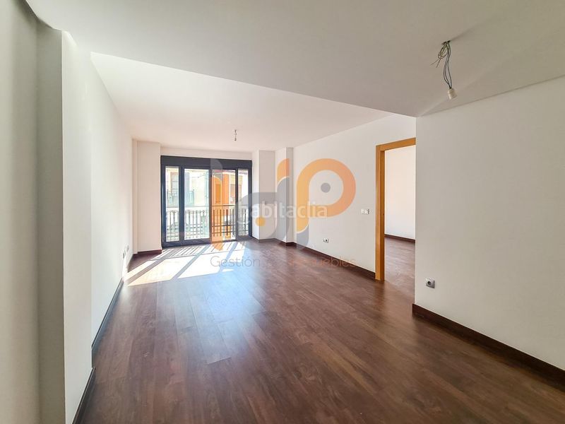 Foto ece4270e-e63e-4639-969d-9bb06e1bd943. Pis a Huércal - Overa