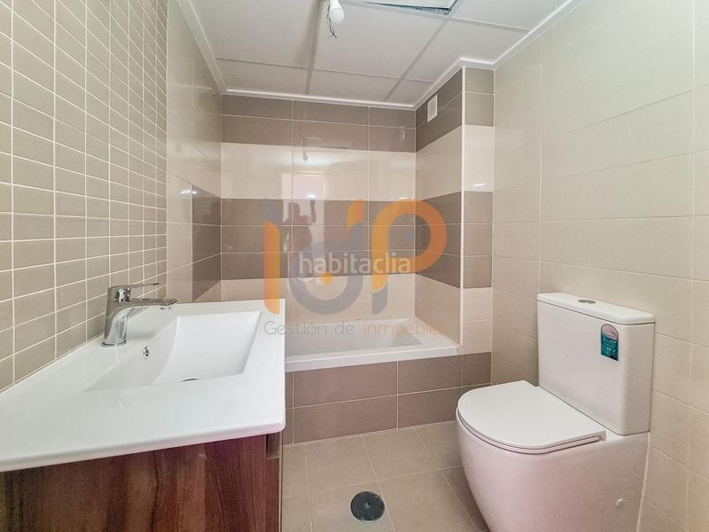 Foto f0e75e49-e5ea-44ee-924a-77f1ccf0396a. Pis a Huércal - Overa