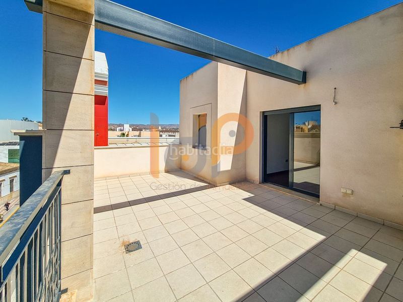 Foto c2f850cf-ae8a-431c-be5a-daad7aad7cc5. Ático en Huércal - Overa