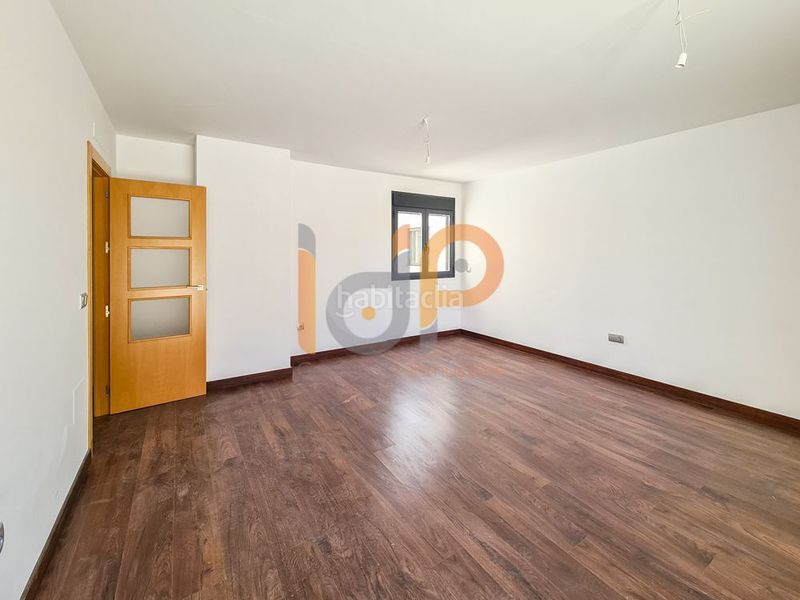 Foto d2022881-2a5b-4bc5-8dad-e41e08108fa0. Ático en Huércal - Overa