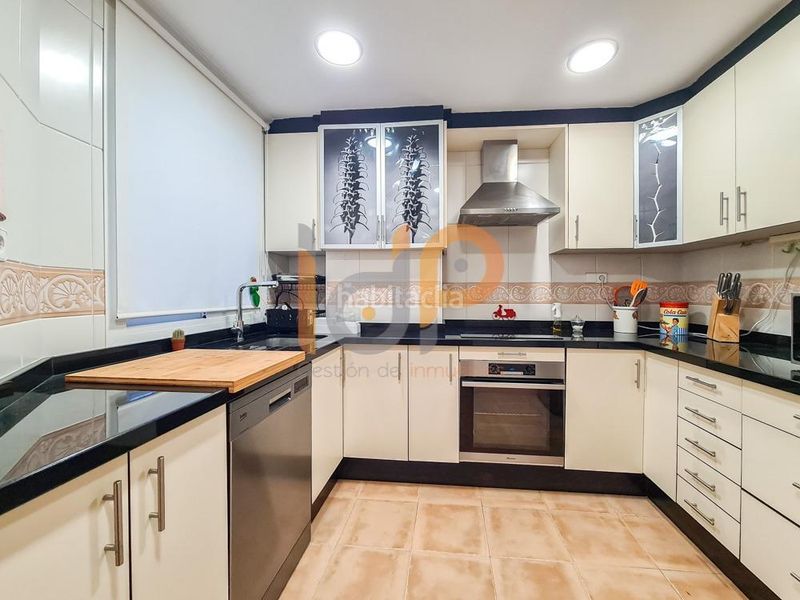 Foto 03906c4e-dddc-43fd-a79f-fb1c322e0c8b. Pis amb aparcament a Huércal - Overa