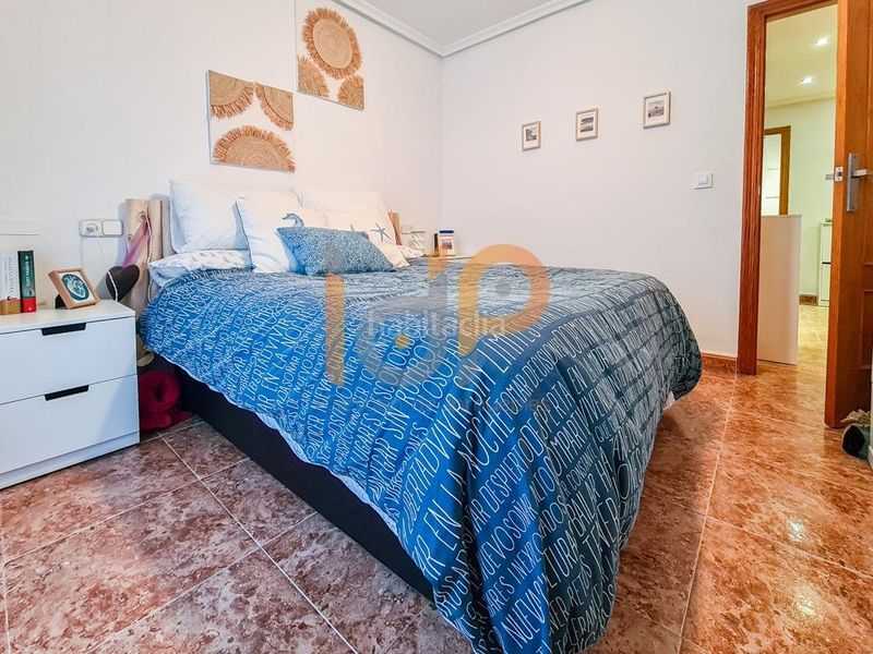 Foto 380c2289-d4a0-43d8-b7af-2f0260c9429f. Pis amb aparcament a Huércal - Overa