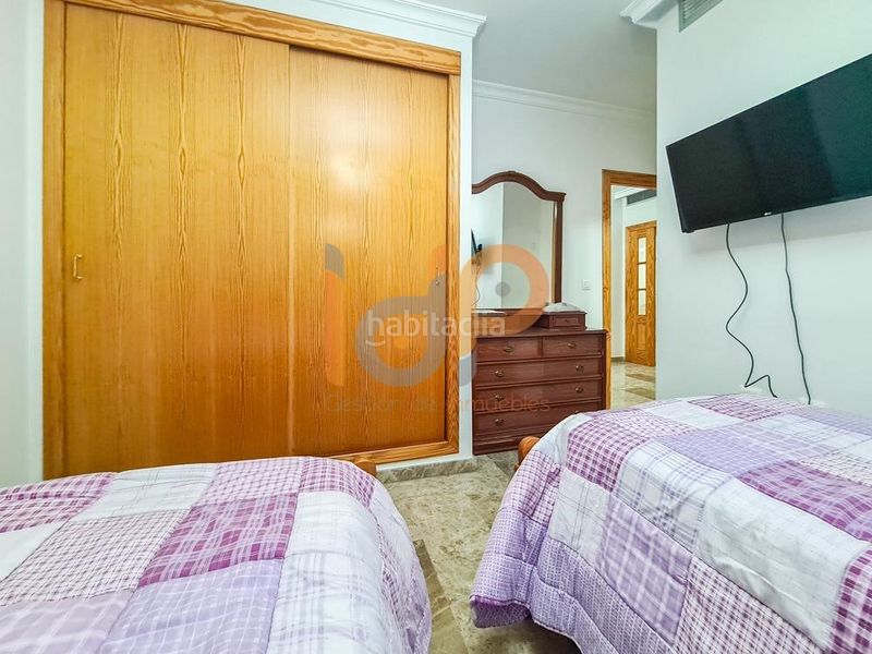 Foto 89abd927-40ea-4376-9510-bbe460cd81c7. Pis amb aparcament a Huércal - Overa