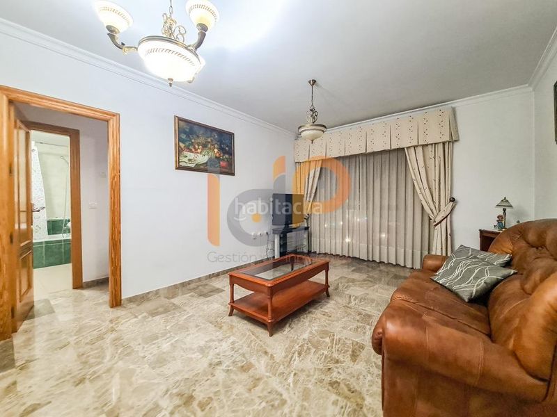 Foto fa29c9de-e3d8-4ec0-bd8b-cce52bbf6640. Pis amb aparcament a Huércal - Overa