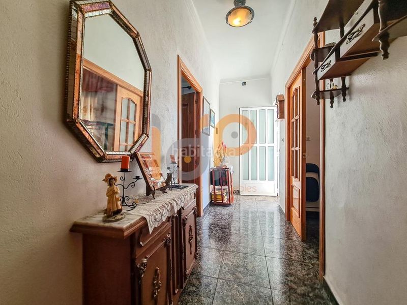 Foto 7d5e0066-6739-4abc-804e-0e056d988680. Casa amb aparcament a Huércal - Overa