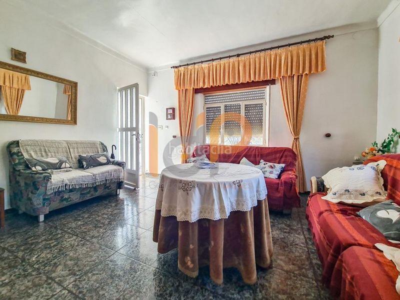 Foto 8eb21c68-86d7-46a4-89c2-cbfbb2a83ed7. Casa amb aparcament a Huércal - Overa