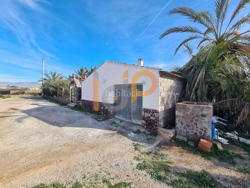 Foto c1a669e4-1d4a-4362-9652-95ef3442615e. Casa amb aparcament a Huércal - Overa