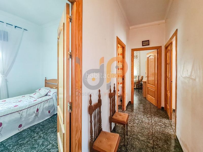 Foto d3054310-c5c3-4ec2-8ac0-5fda9b272fbe. Casa amb aparcament a Huércal - Overa