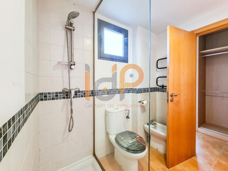 Foto bee18d08-8586-4777-9afd-c20cc430852c. Pis amb aparcament piscina a Golf Valle Este Vera