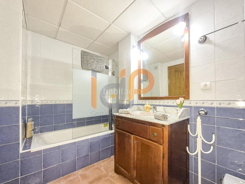 Foto f916ba65-8410-440c-b3a1-d1768ce55f3c. Apartament amb piscina a Marina de la Torre Mojácar