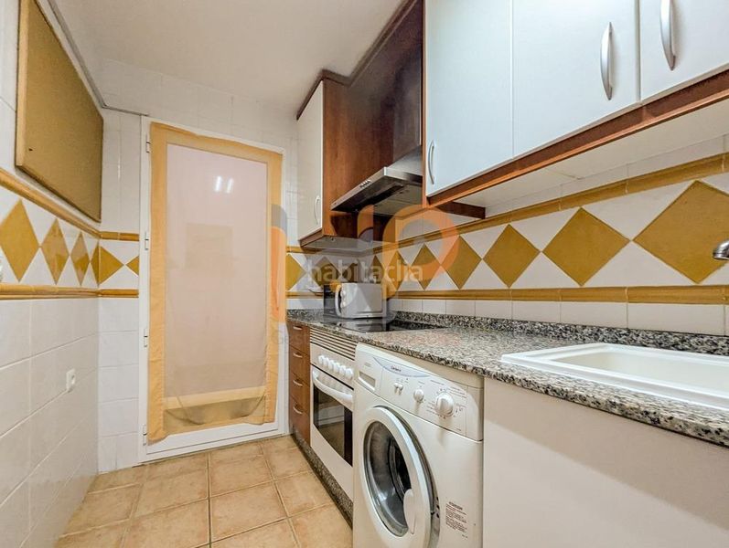 Foto e5fb7819-f6b1-429e-a03a-85319e431282. Apartament amb aparcament piscina a Las Salinas Vera