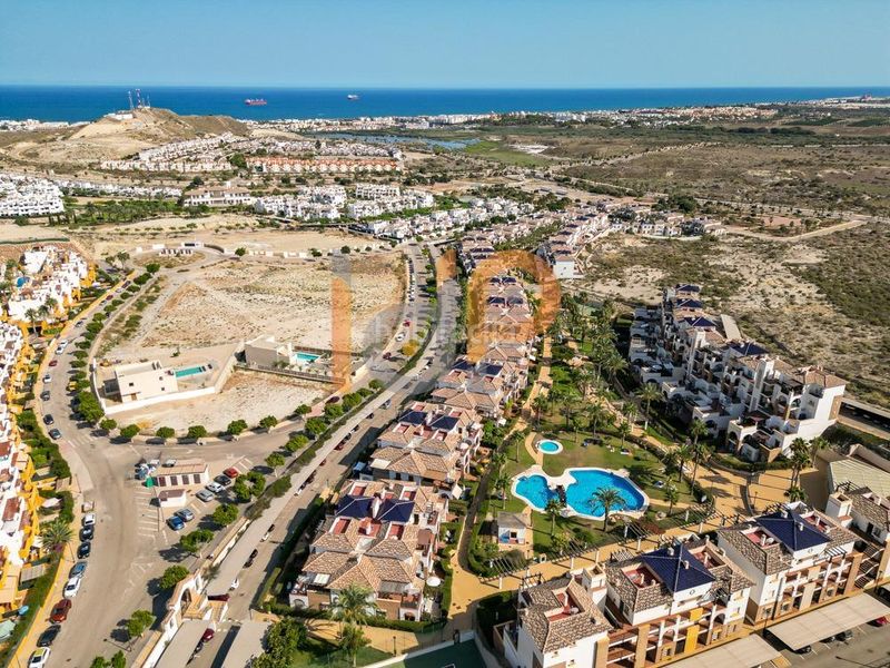 Foto f4581a04-2ed0-40c4-88bd-bf99771b788d. Apartament amb aparcament piscina a Las Salinas Vera