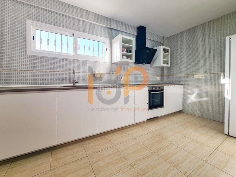Foto 6a161922-a251-40da-895b-d03c7e73b352. Casa amb aparcament piscina a El Rubial Águilas
