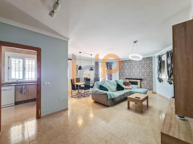 Foto ccddba22-ee4f-49f0-bb4f-f8981360ba4e. Casa amb aparcament piscina a Huércal - Overa