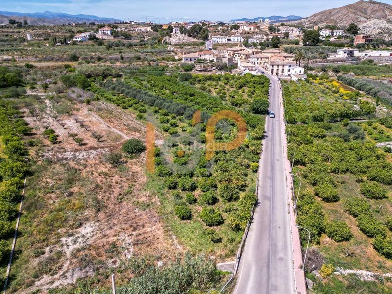 Foto 3df16e7f-65c9-4840-b6fb-090791d302e3. Finca rústica a Arboleas