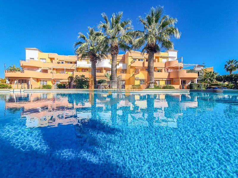 Foto bd7604f2-7f20-407d-ac35-5a9681ab708c. Apartament amb piscina a Vera playa naturista Vera