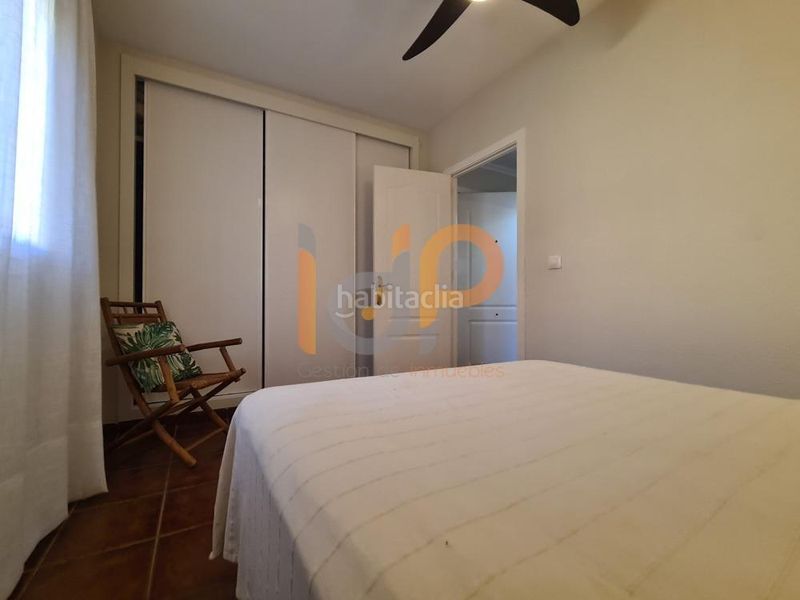 Foto fd8fcede-d631-40bc-b254-60c4a63faced. Apartament amb piscina a Vera playa naturista Vera