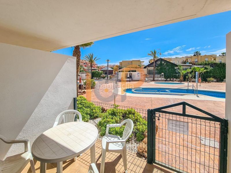 Foto 35333882-aaee-44dd-aadd-8fae500a61c4. Apartament amb aparcament piscina a Puerto Rey Vera