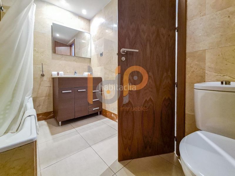Foto 7f042f50-9350-483c-94b2-c6d82ccb80f6. Apartament amb aparcament piscina a Puerto Rey Vera