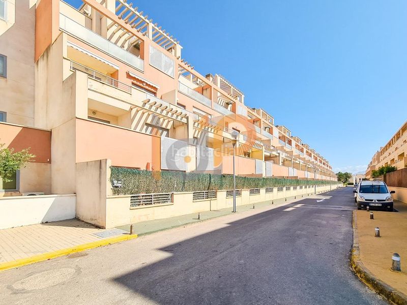 Foto c5c331a8-031d-447b-8bf0-6787a5b23fda. Apartament amb aparcament piscina a Puerto Rey Vera