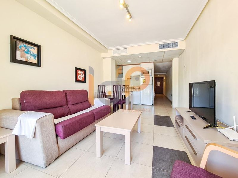 Foto f97160d3-75d7-4059-b8ad-4685dcb72e60. Apartament amb aparcament piscina a Puerto Rey Vera