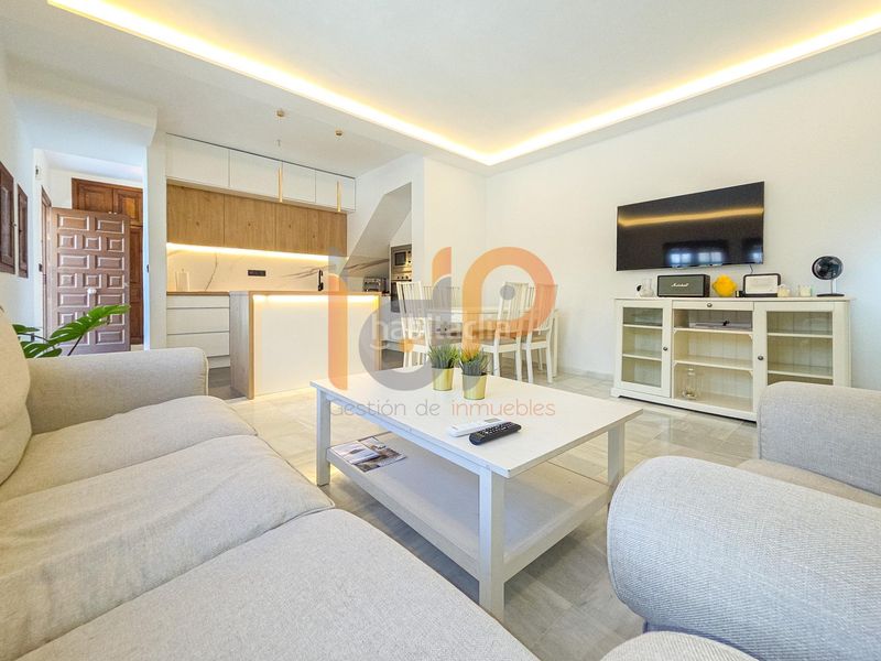 Foto da1a6090-6ab4-4e03-9a6e-ab18aef1c425. Apartament amb piscina a Las Marinas - Pueblo Laguna Vera