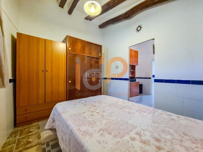 Foto ae62db81-6e92-4f6d-bcde-fdde74b4f87b. Casa amb aparcament a Huércal - Overa