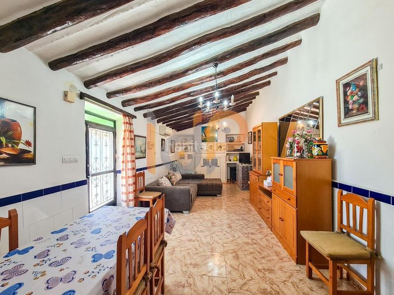 Foto b26416cd-0ea9-4d93-9f52-f6999b2db9e0. Casa amb aparcament a Huércal - Overa