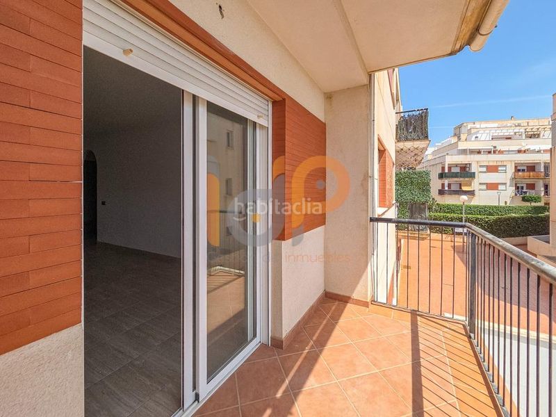 Foto 47031d50-6e9e-4098-aff2-d208e49915d1. Apartament amb piscina a Vera ciudad Vera