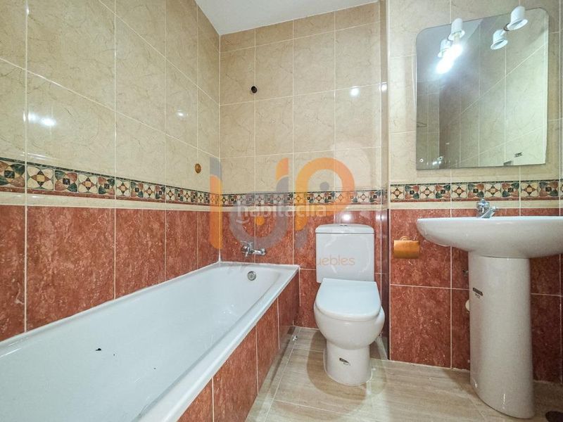 Foto 65e67732-bc6d-4cf5-a0a1-35dddb6117fb. Apartament amb piscina a Vera ciudad Vera