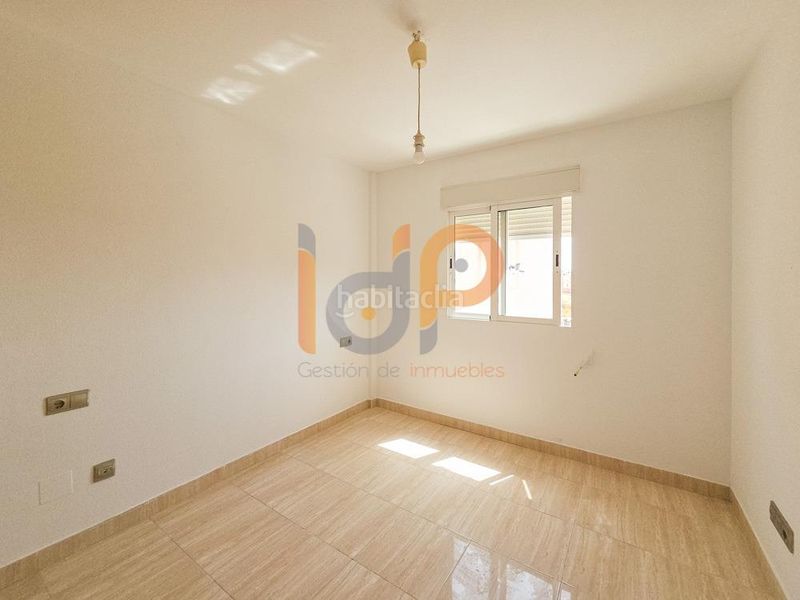 Foto 9f3e60f0-a6d0-4b48-8259-2d412f29f85a. Apartament amb piscina a Vera ciudad Vera