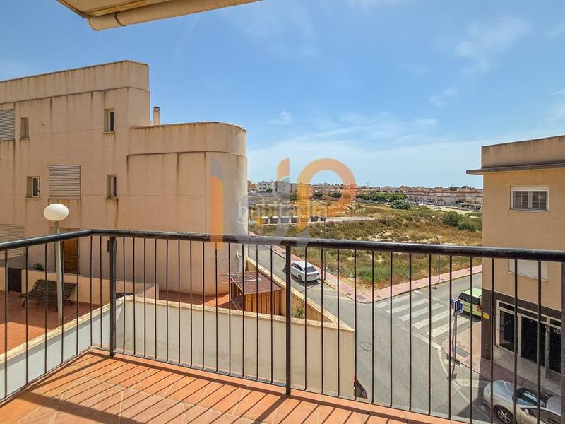 Foto aac52d39-4140-451a-92ee-7f9ba2192271. Apartament amb piscina a Vera ciudad Vera