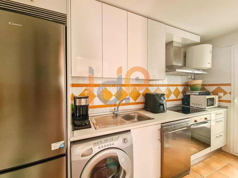 Foto 5871412c-d728-495d-8661-0b6c1759b580. Apartament amb aparcament piscina a Las Salinas Vera