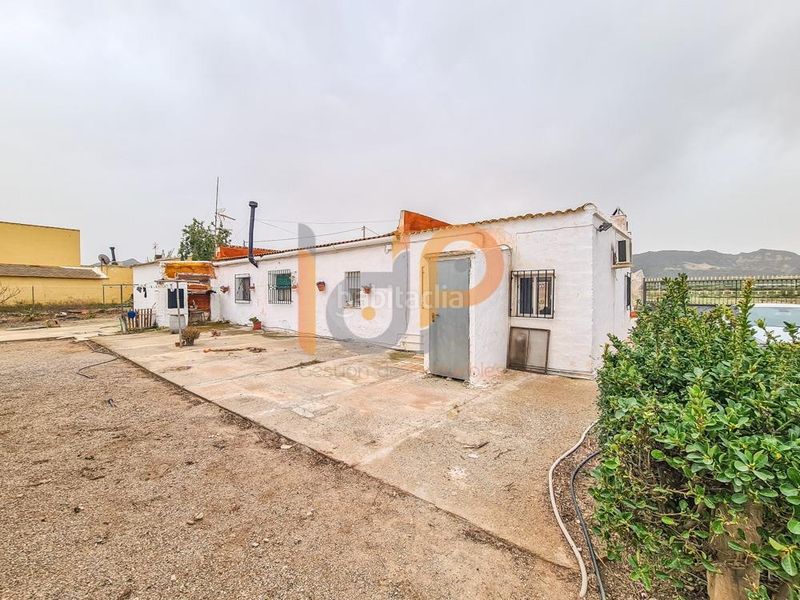 Foto 7c6229ec-ef55-4e32-bfe7-129eff483380. Casa amb aparcament a Huércal - Overa