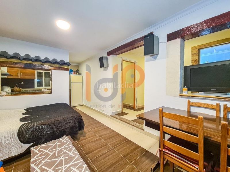 Foto d1051596-46e0-48ce-8ada-b1e125b21fb9. Casa amb aparcament a Huércal - Overa