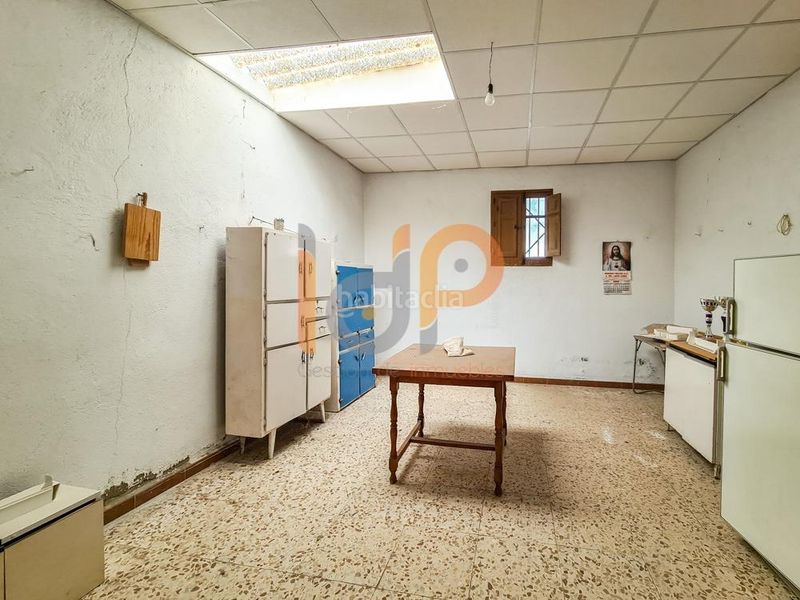 Foto 4f7d8f9e-4171-452e-ba6e-c1392b82d2a1. Casa amb aparcament a Arboleas