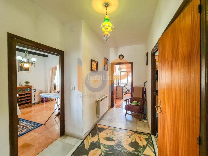 Foto d29b2e89-45ce-4553-b6a7-cd924ac43135. Casa amb aparcament a Arboleas