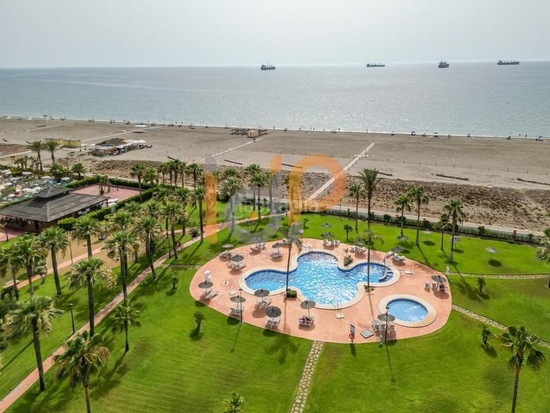 Foto 888a48a2-6e6e-4713-a15f-713c53a14d8d. Apartament amb aparcament piscina a El Playazo Vera