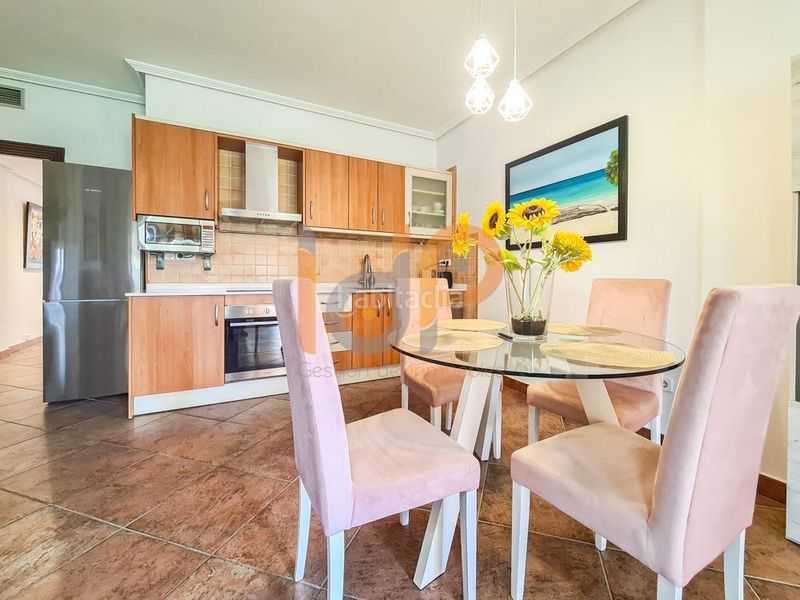 Foto ec2488c9-c12a-4a7f-b823-258029a3d15d. Apartament amb aparcament piscina a El Playazo Vera