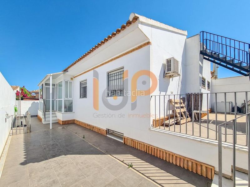 Foto fe796711-eda3-45db-ac72-02fa4fbea3d7. Casa amb calefacció aparcament a Huércal - Overa