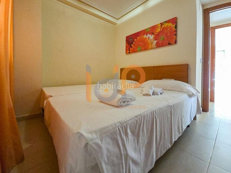 Foto 91fa8098-7802-483a-9d57-0c092d7a4573. Apartament amb aparcament piscina a Puerto Rey Vera