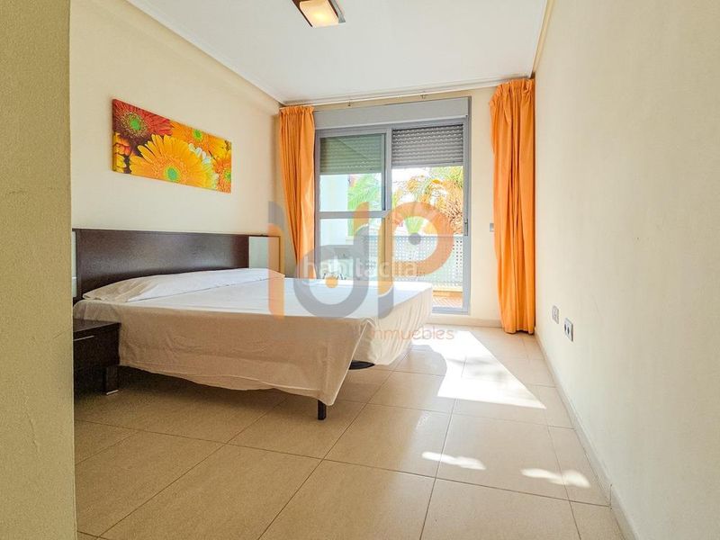 Foto d4b7d1c1-ca0c-4ed0-b648-bedda1ade3fd. Apartament amb aparcament piscina a Puerto Rey Vera