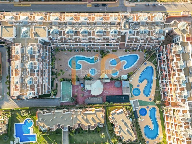Foto da51a4d9-8702-4f0e-8375-7d3100c850bb. Apartament amb aparcament piscina a Puerto Rey Vera