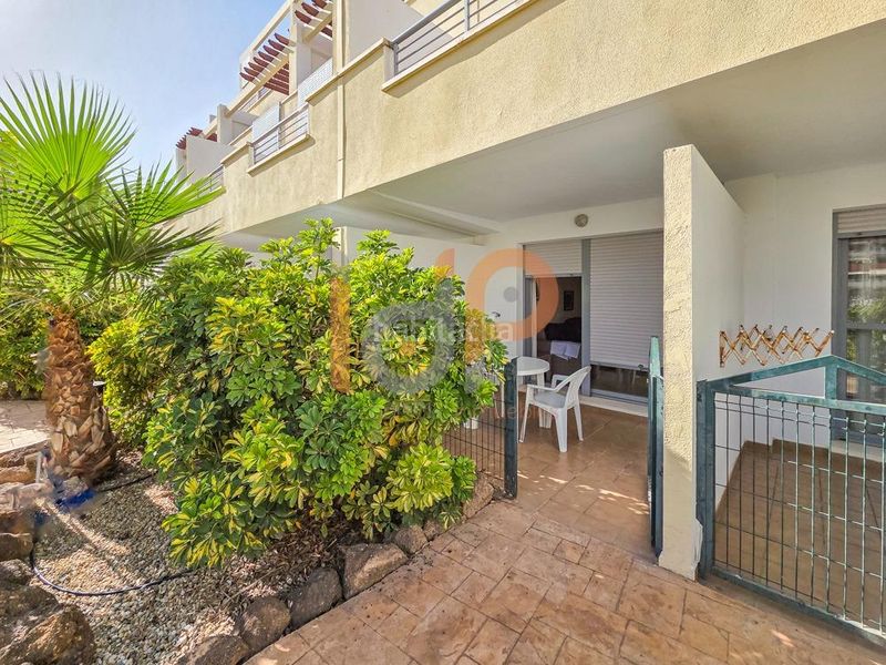 Foto 1bd7bfe2-e2a6-443d-8f0f-638033cee514. Apartament amb aparcament piscina a Puerto Rey Vera