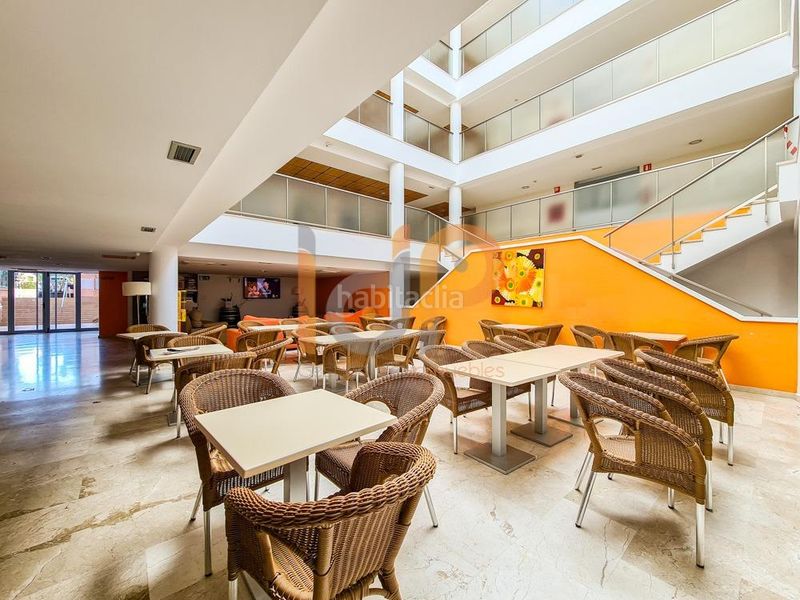 Foto 61f372ed-09b3-4c20-b4af-2dfbe7f035bc. Apartament amb aparcament piscina a Puerto Rey Vera