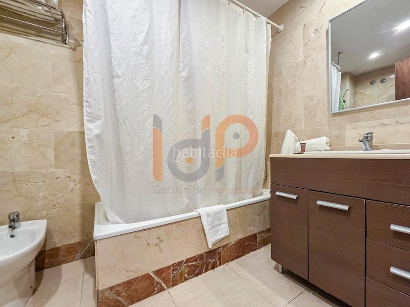 Foto 69038a4d-f528-4b36-8fcb-f4d2726f58ee. Apartament amb aparcament piscina a Puerto Rey Vera