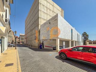 Car parking in Huércal - Overa