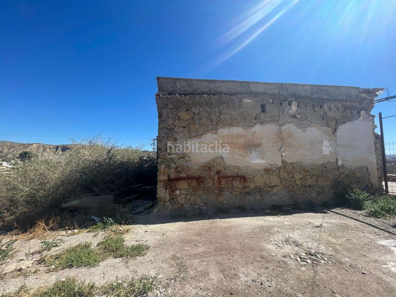 Foto e866331a-36d1-4429-bbb8-adbecea8631e. Casa  en Bentarique